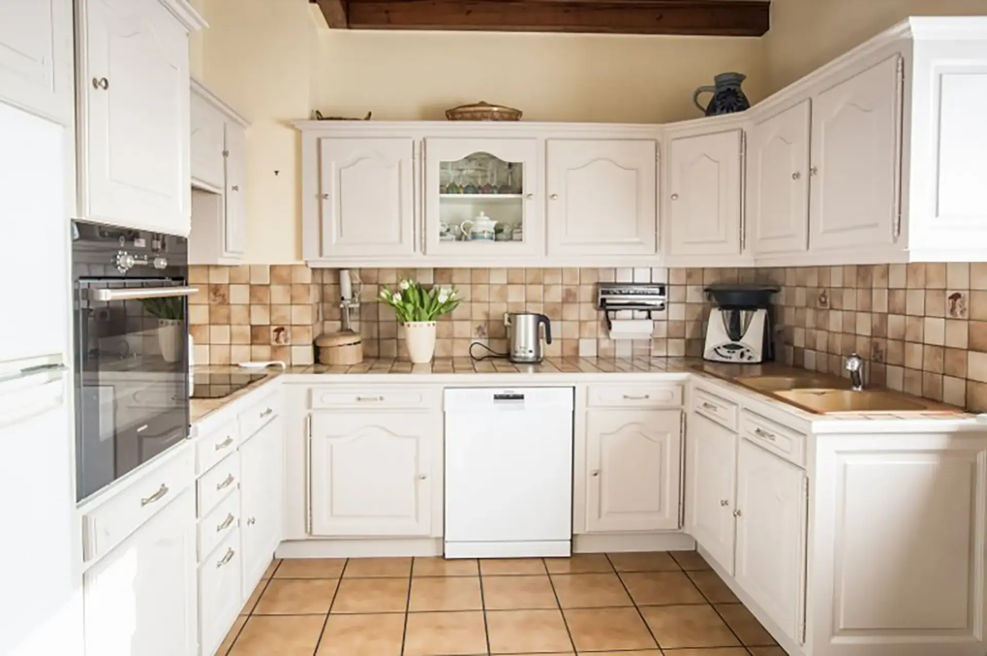 cuisine-rustique-beige cuisine-rustique-beige